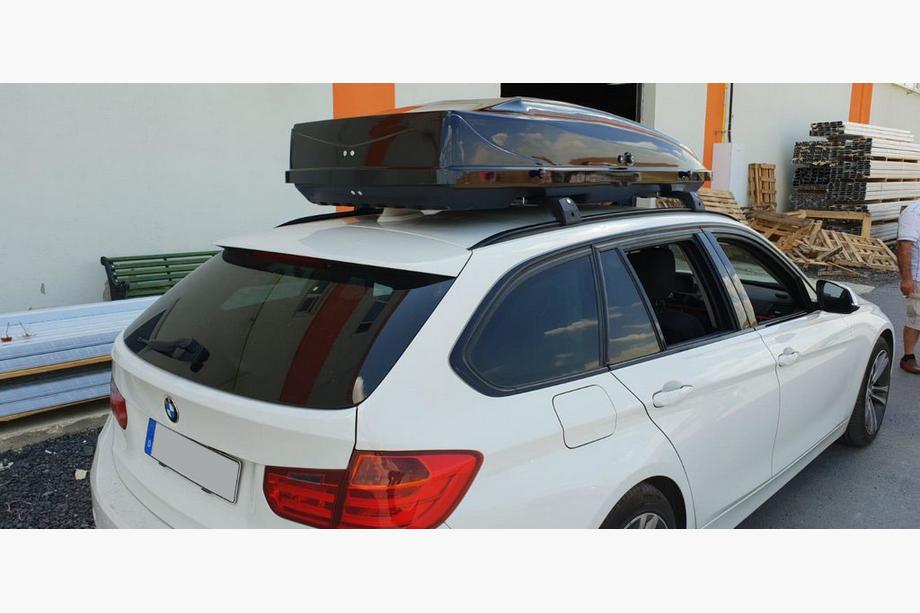 BMW 5 Series F10/F11 2010–2016 Dachträger (Querträger) für integrierte Reling abschließbar WingCarrier V2 (2 Stk) Grau Foto 19