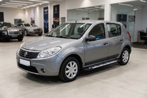 Dacia Sandero 2007-2013 Seitenschweller Sunrise (2 Stk., Aluminium) Foto 1