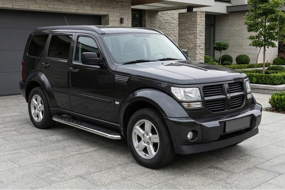 Dodge Nitro 2006-2011 Trittbretter Maydos V1 (2 Stk., Aluminium & Edelstahl) Image