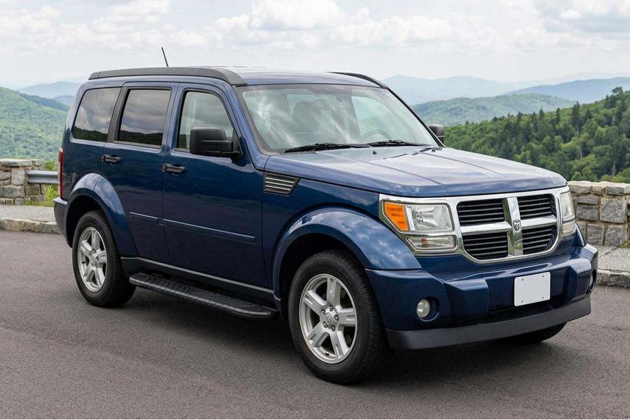 Dodge Nitro 2006-2011 Seitenschweller Bosphorus Black (2 Stk., Aluminium) Image