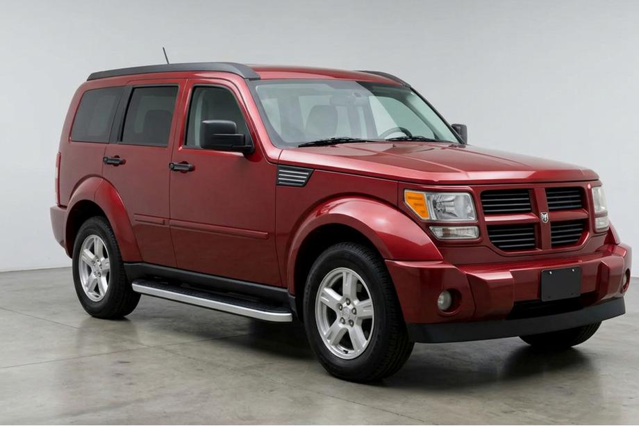 Dodge Nitro 2006-2011 Seitenschweller Tayga Grey (2 Stk., Aluminium) Image