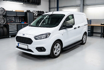 Ford Courier 2014-2023 Seitenschweller Bosphorus Black (2 Stk., Aluminium) Foto 1