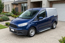 Ford Courier 2014-2023 Trittbretter Allmond Grey (2 Stk., Alu) Foto 1