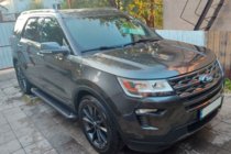 Ford Explorer 2011-2019 Trittbretter Allmond Black (2 Stk., Aluminium) Foto 1