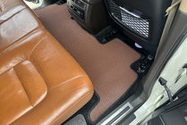 Toyota Land Cruiser 200 2007-2021 Gummimatten Carsuit (2007-2012, braun) Foto 8
