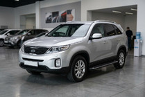 Kia Sorento II XM 2009-2014 Trittbretter Allmond Black (2 Stk., Aluminium) Foto 1