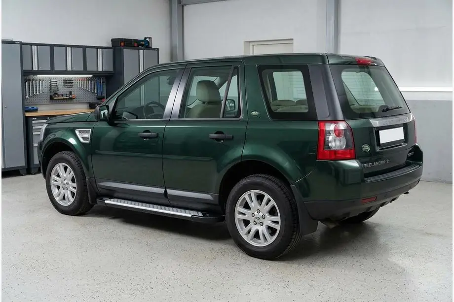 Land Rover Freelander II 2006–2014 Trittbretter Allmond Grey (2 Stk., Aluminium) Image