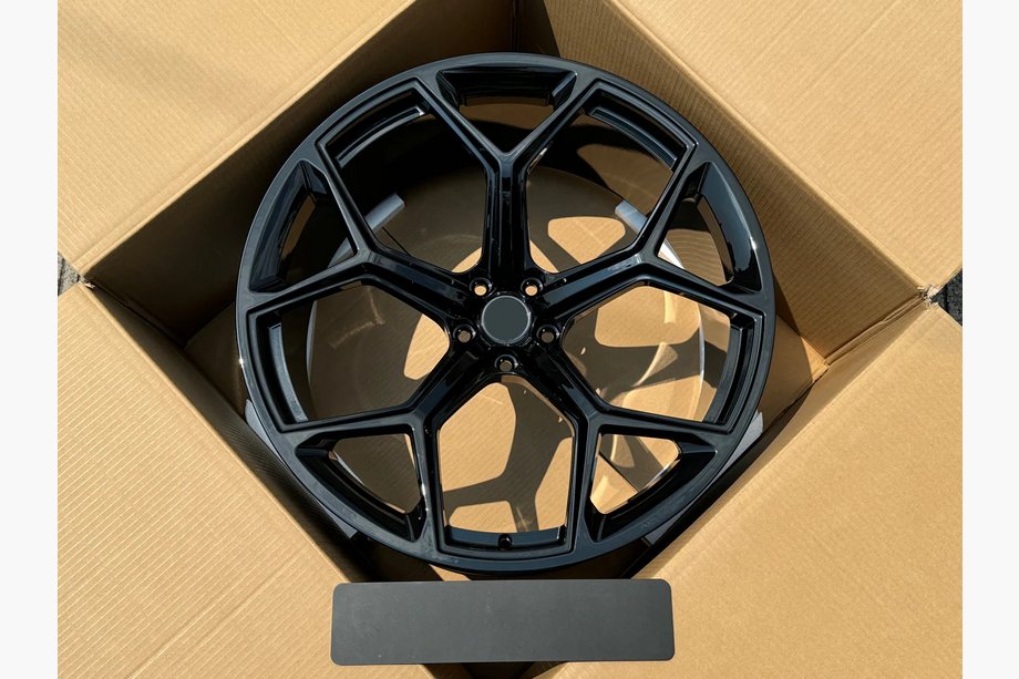 Audi Q8 2018- Geschmiedete OEM R23 Felgen (4 Stk) Image