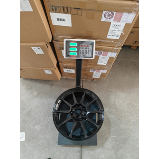 Geschmiedete OEM Felgen R19 (4 Stk) Foto 1