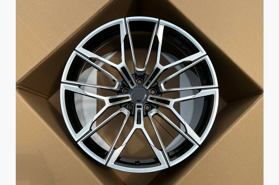 BMW X6 G06 2019–2027 Geschmiedete OEM Felgen R21 V1 (4 Stk) Image