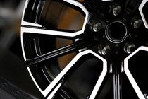 BMW 7 Series G70/G71 2022- Geschmiedete OEM Felgen R22 V1 (4 Stk) Foto 3