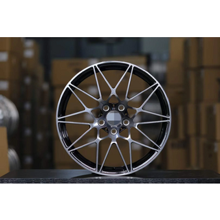 Geschmiedete OEM Felgen R18/R19 (4 Stk) Foto 1