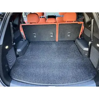 Textile Kofferraummatte Premium (7-Sitzer mit umgeklappter 3. Sitzreihe, Schwarz) Foto 1