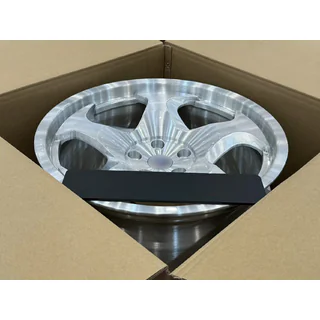Geschmiedete OEM Felgen R19 (4 Stk) Foto 4