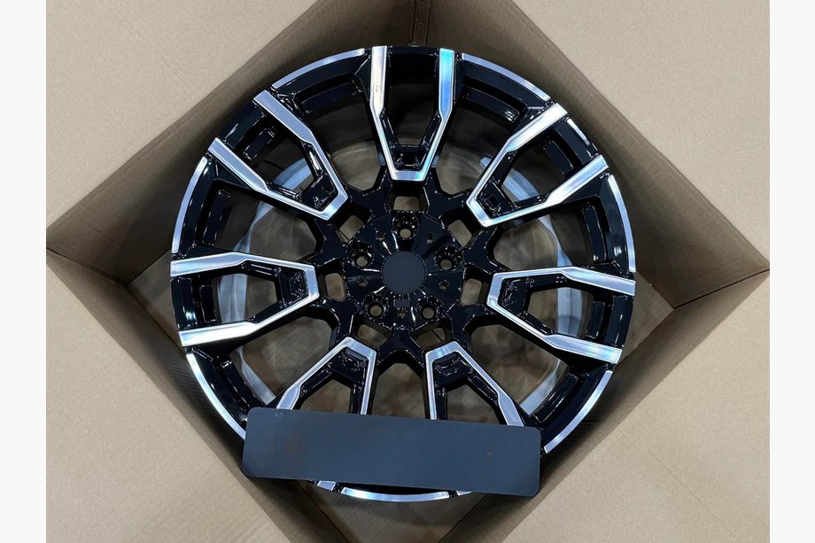 BMW XM G09 2022- Geschmiedete OEM R21 V2 Felgen (4 Stk) Image