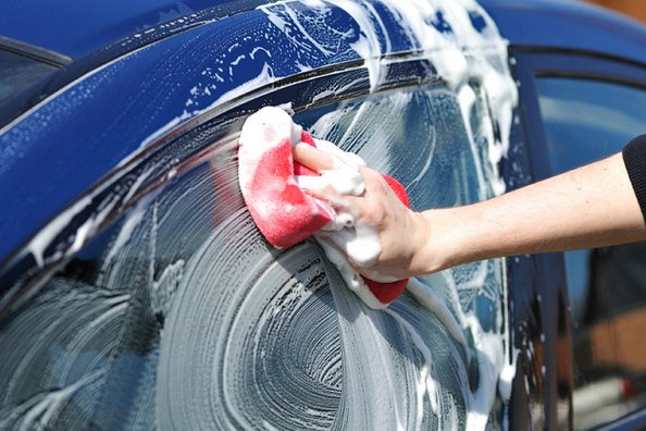 Wie wählt man das richtige Autoshampoo für die Handwäsche?