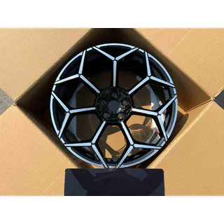 Geschmiedete Felgen OEM R23 V1 (4 Stk) Lamborghini Urus 2018- Foto 2
