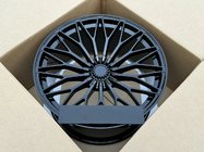 Lamborghini Urus 2018- Geschmiedete Felgen OEM R23 V5 (4 Stk) Foto 2