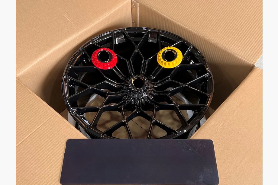 Lamborghini Huracan 2014- Geschmiedete OEM Felgen R20 R21 V1 (4 Stk) Foto 15