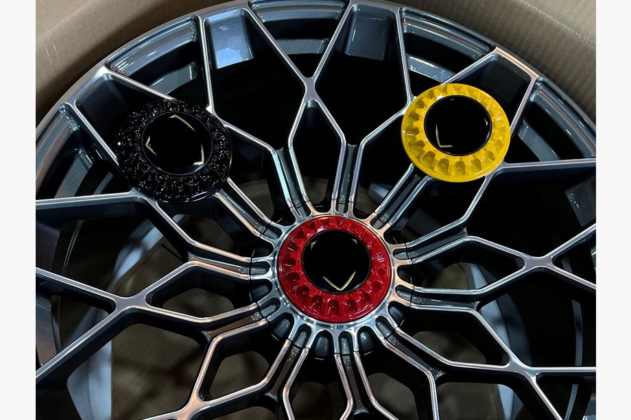 Lamborghini Huracan 2014- Geschmiedete OEM Felgen R20 R21 V1 (4 Stk) Foto 20