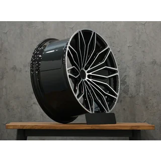 Geschmiedete Felgen OEM R23 V10 (4 Stk) Lamborghini Urus 2018- Foto 1