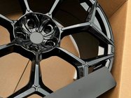 Lamborghini Urus 2018- Geschmiedete Felgen OEM R23 V11 (4 Stk) Foto 9