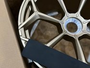 Lamborghini Aventador 2011-2022 Geschmiedete OEM Felgen R20 R21 V8 (4 Stk) Foto 9