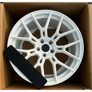 Geschmiedete OEM Felgen R19 V2 (4 Stk) Lamborghini Huracan 2014- Foto 2