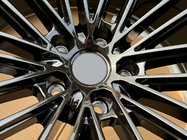 Lamborghini Urus 2018- Geschmiedete OEM R23 V12 Felgen (4 Stk) Foto 9