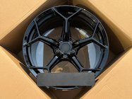 Lamborghini Huracan 2014- Geschmiedete OEM Felgen R20 V3 (4 Stk) Foto 1