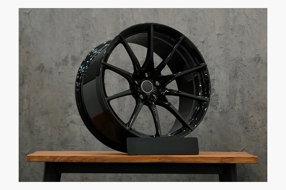 McLaren 540C/570S 2015-2020 Geschmiedete OEM Felgen R22 (4 Stk) Image