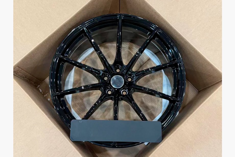 McLaren 540C/570S 2015-2020 Geschmiedete OEM Felgen R19 R20 V1 (4 Stk) Image