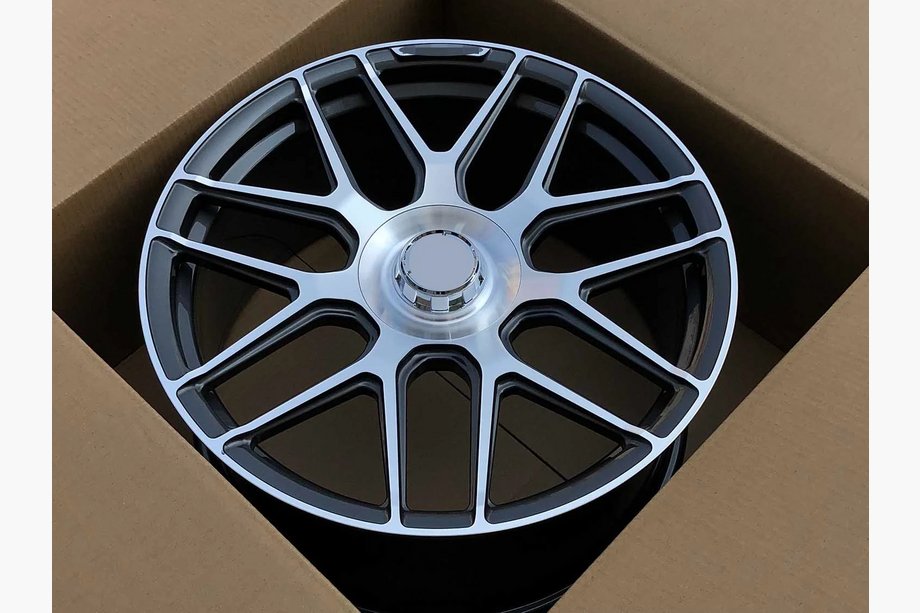 Mercedes G class W463 2018-2024 Geschmiedete OEM Felgen R22 V1 (4 Stk) Image