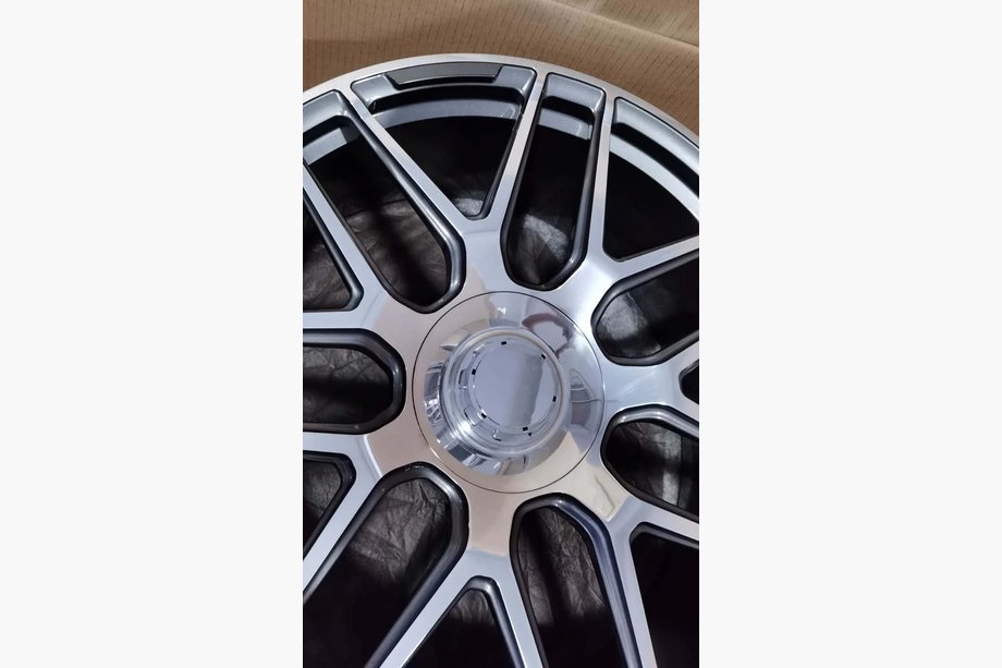 Mercedes G class W463 2018-2024 Geschmiedete Felgen OEM R22 V2 (4 Stk) Foto 6