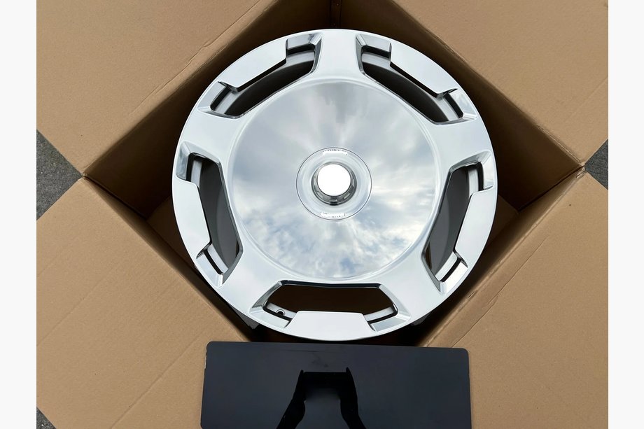 Mercedes S-class W223 2020- Geschmiedete OEM Felgen R22 V4 (4 Stk) Image