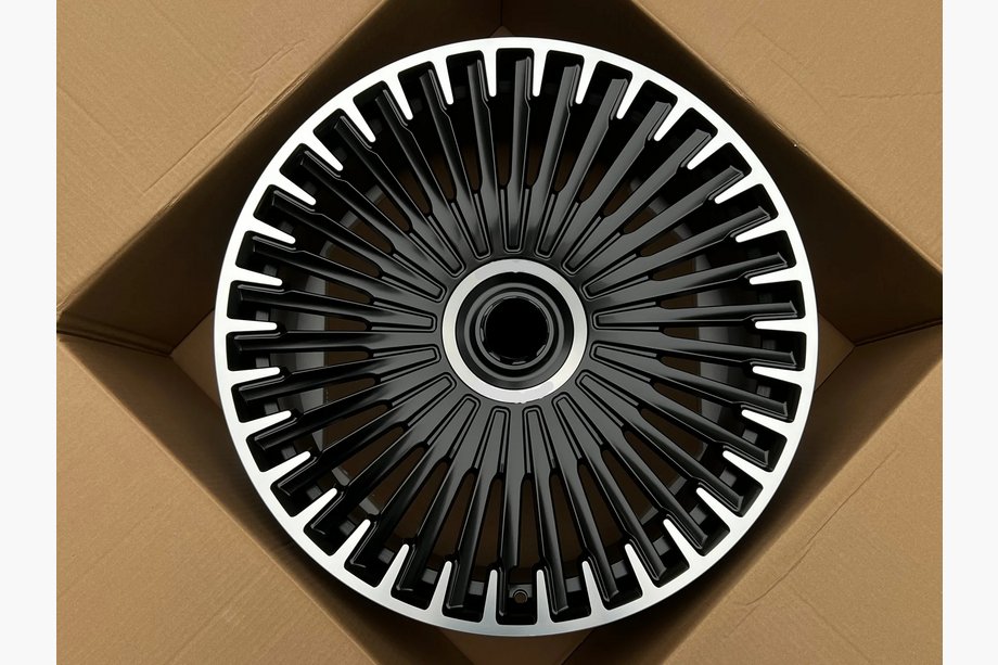 Mercedes S-class W223 2020- Geschmiedete OEM Felgen R22 V5 (4 Stk) Image