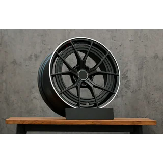 Geschmiedete OEM Felgen R19 (4 Stk) Foto 1