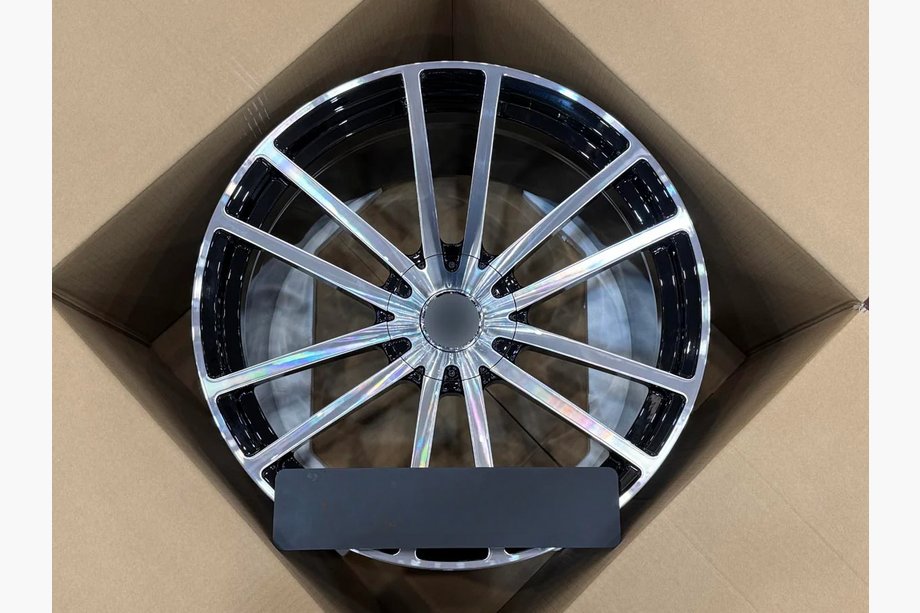 Mercedes SL R230 2001-2011 Geschmiedete OEM Felgen R20 (4 Stk) Image