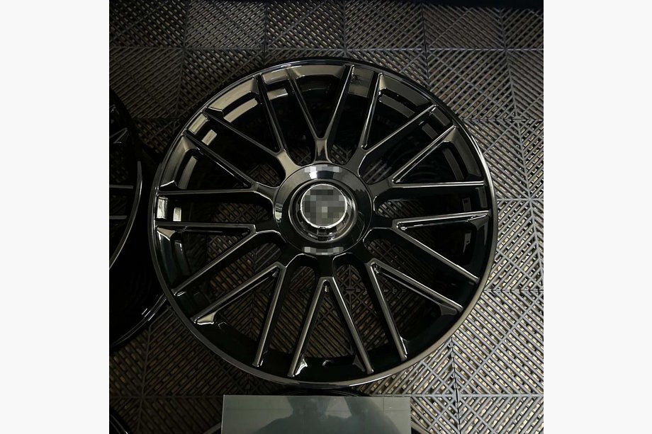 Mercedes CLS C218 2011-2018 Geschmiedete OEM Felgen R19 (4 Stk) Image