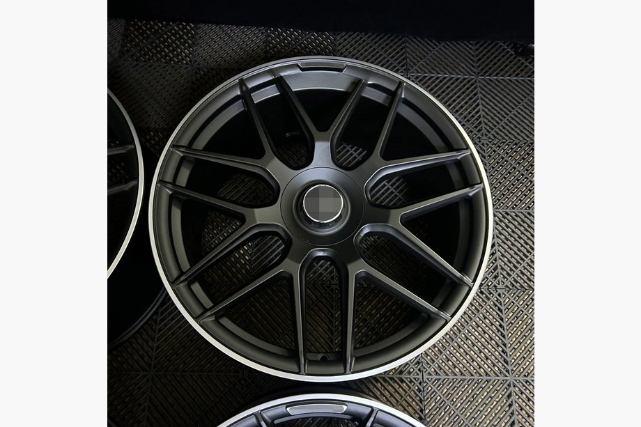 Mercedes GLE W167 2018- Geschmiedete OEM Felgen R22 V4 (4 Stk) Image