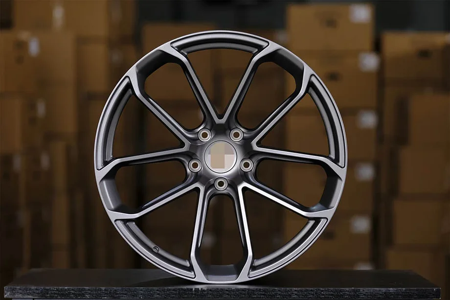 Porsche Macan 2014-2024 Geschmiedete OEM R18 Felgen (4 Stk) Image