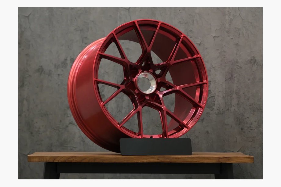 Porsche 911 (992) 2018– Geschmiedete OEM Felgen R20 R21 V25 (4 Stk) Image