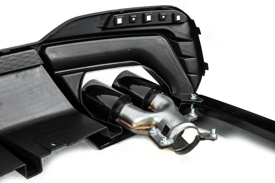 BMW 5er G30/G31 2017–2023 Heckdiffusor mit Endrohrblenden im BMP-Style (für M-Sport/M5 F90) Foto 15
