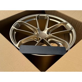 Geschmiedete OEM Felgen R22 V7 (4 Stk) Porsche Cayenne 2018- Foto 4