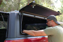 Ford Ranger 2011–2022 Laderaumabdeckung Omcap V2 Foto 4