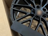 Porsche Macan 2024– Geschmiedete OEM Felgen R22 (4 Stk) Foto 9