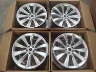 Tesla Model S 2012– Geschmiedete OEM R21 V2 Felgen (4 Stk) Foto 8