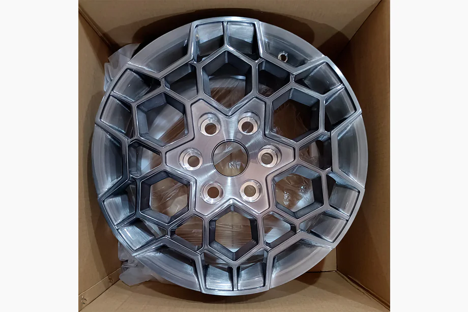 Toyota Land Cruiser Prado 250 2023- Geschmiedete OEM Felgen R17 (4 Stk) Image