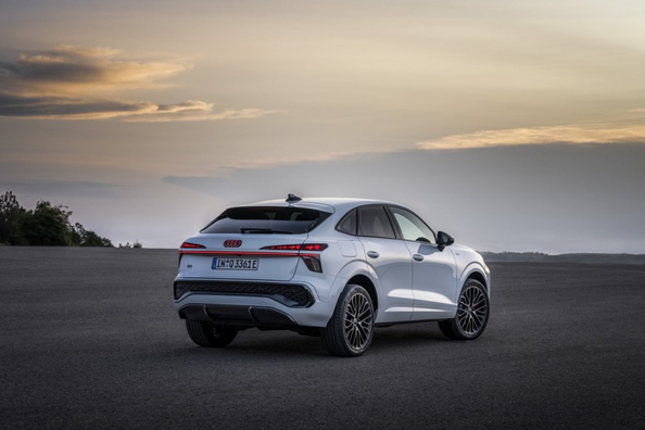 Audi Q3 Sportback 2025 der dritten Generation: Stilvolles Premium-Crossover-Coupé Foto 4
