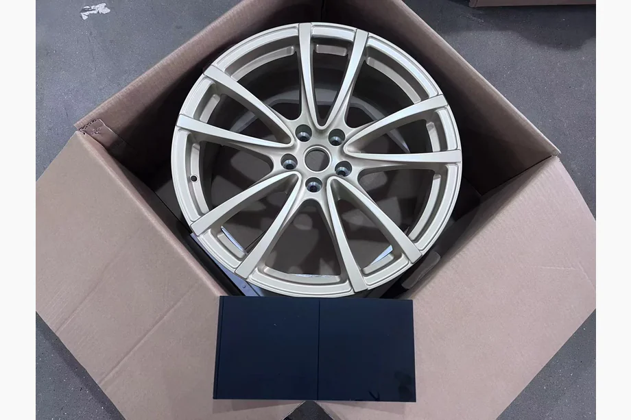 Ferrari F430 Geschmiedete OEM Felgen R19 V1 (4 Stk) Image